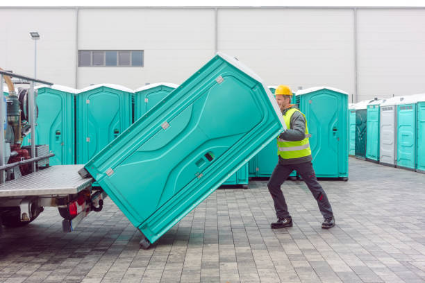 Portable Toilet Options We Offer in Helotes, TX