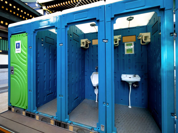 Porta potty delivery and setup in Helotes, TX